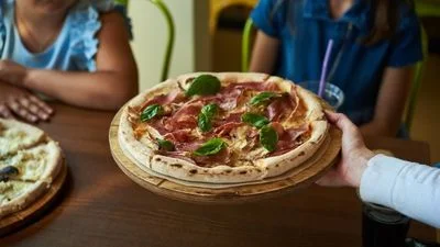 https://mapizza.com.ua/wp-content/uploads/2023/10/ma-pizza.webp